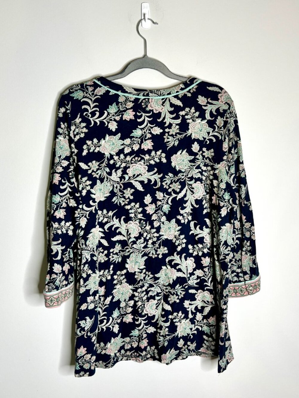 J. Jill Piped Paisley Floral Tunic Navy Pink Lightweight Modal Blend Preppy Sz L - Picture 6 of 6